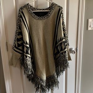 🖤Harlow Poncho/sweater